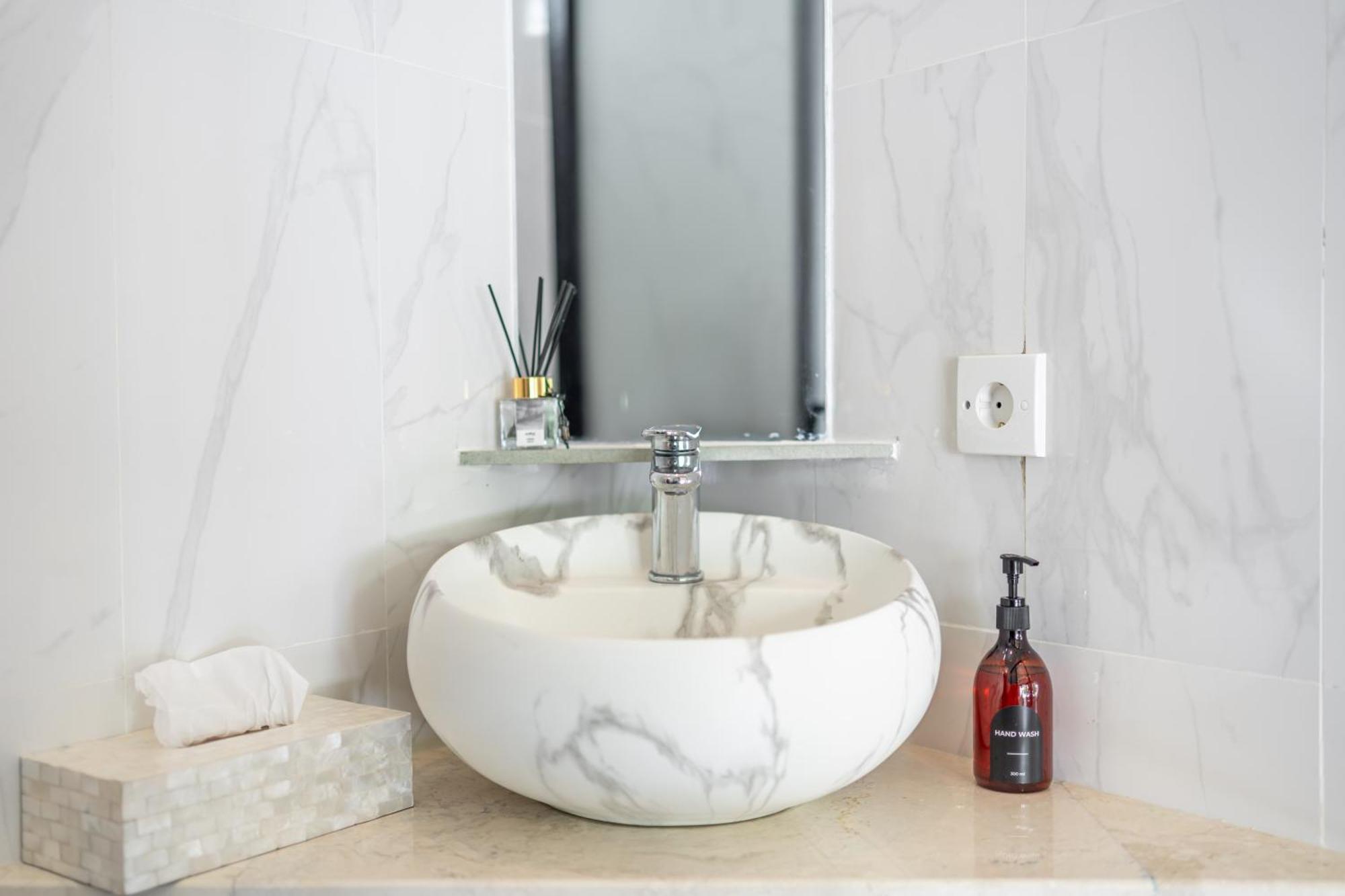 Gauri - Stunning Brand New 3-bedroom In The With Netflix विला Ubud (Bali)